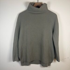 Nordstrom Ribbed Cashmere Sweater Turtleneck Women’s Size XS Oversized Green